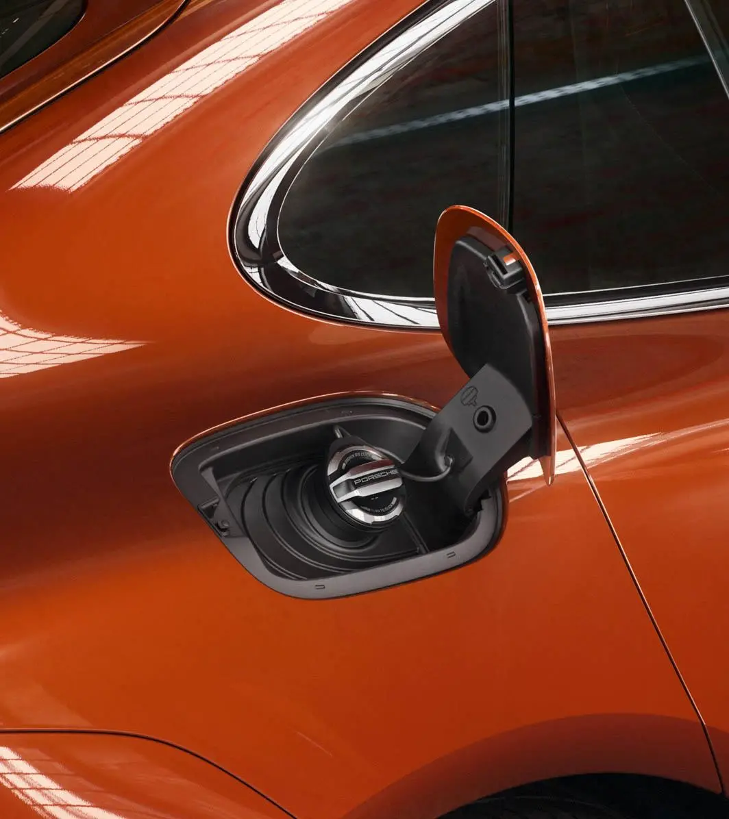 Porsche Exclusive Design Fuel Tank Cap | PORSCHE SHOP
