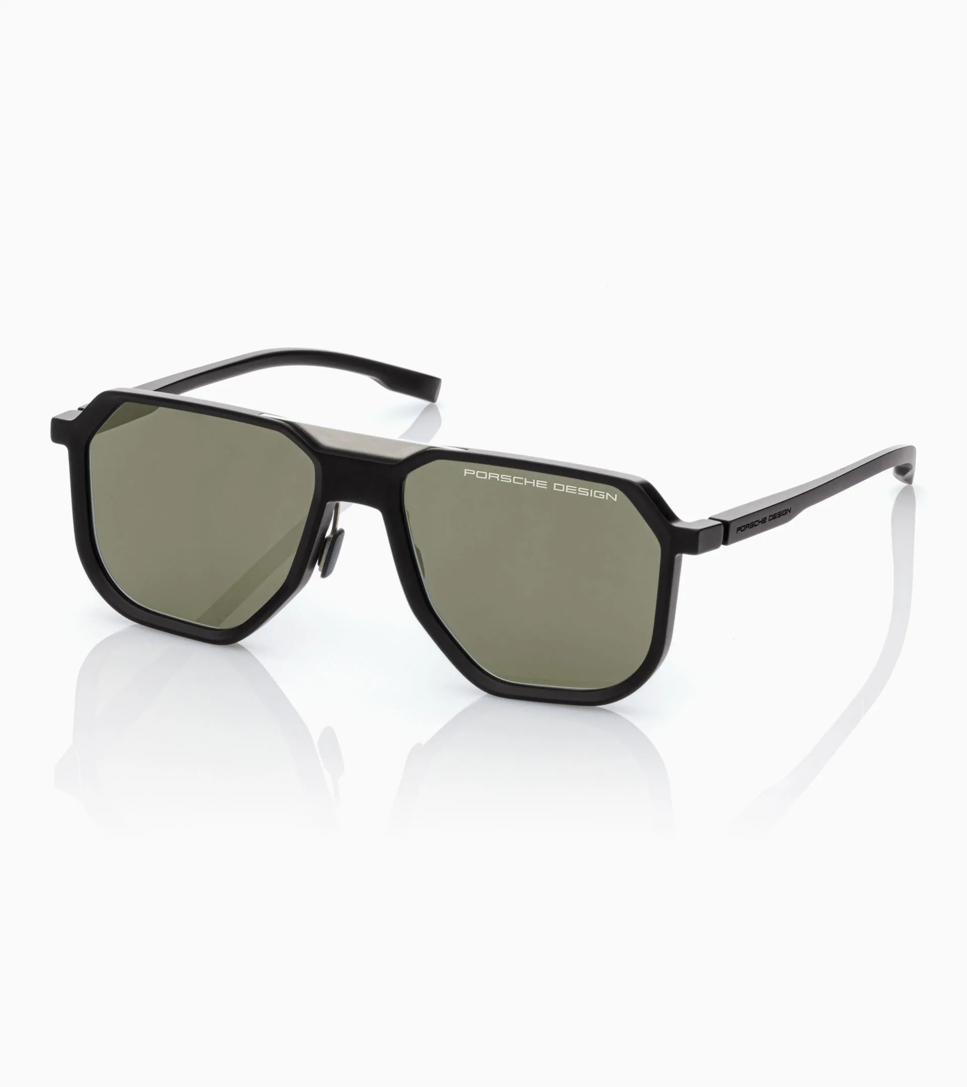 希少　PORSCHE DESIGN NOTE PC 15.6インチ Acer、ポルシェデザインと共同開発したノートPC | マイナビニュース