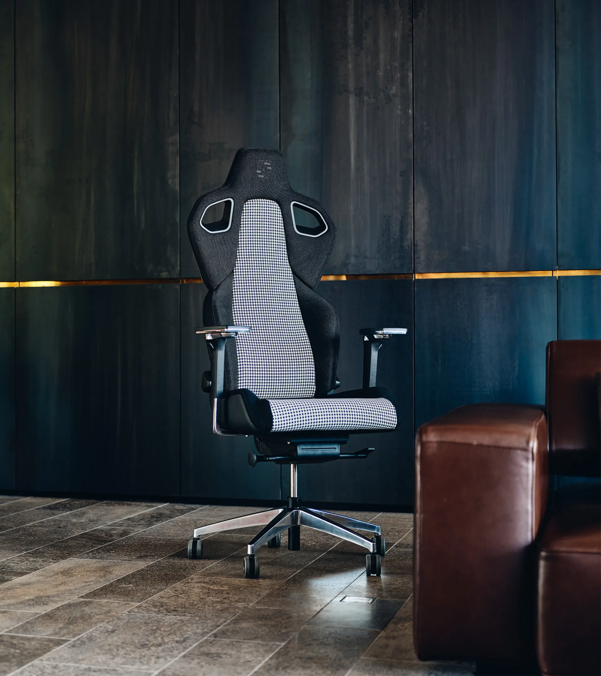 RECARO x Porsche Gaming Chair Pepita – Ltd. | PORSCHE SHOP