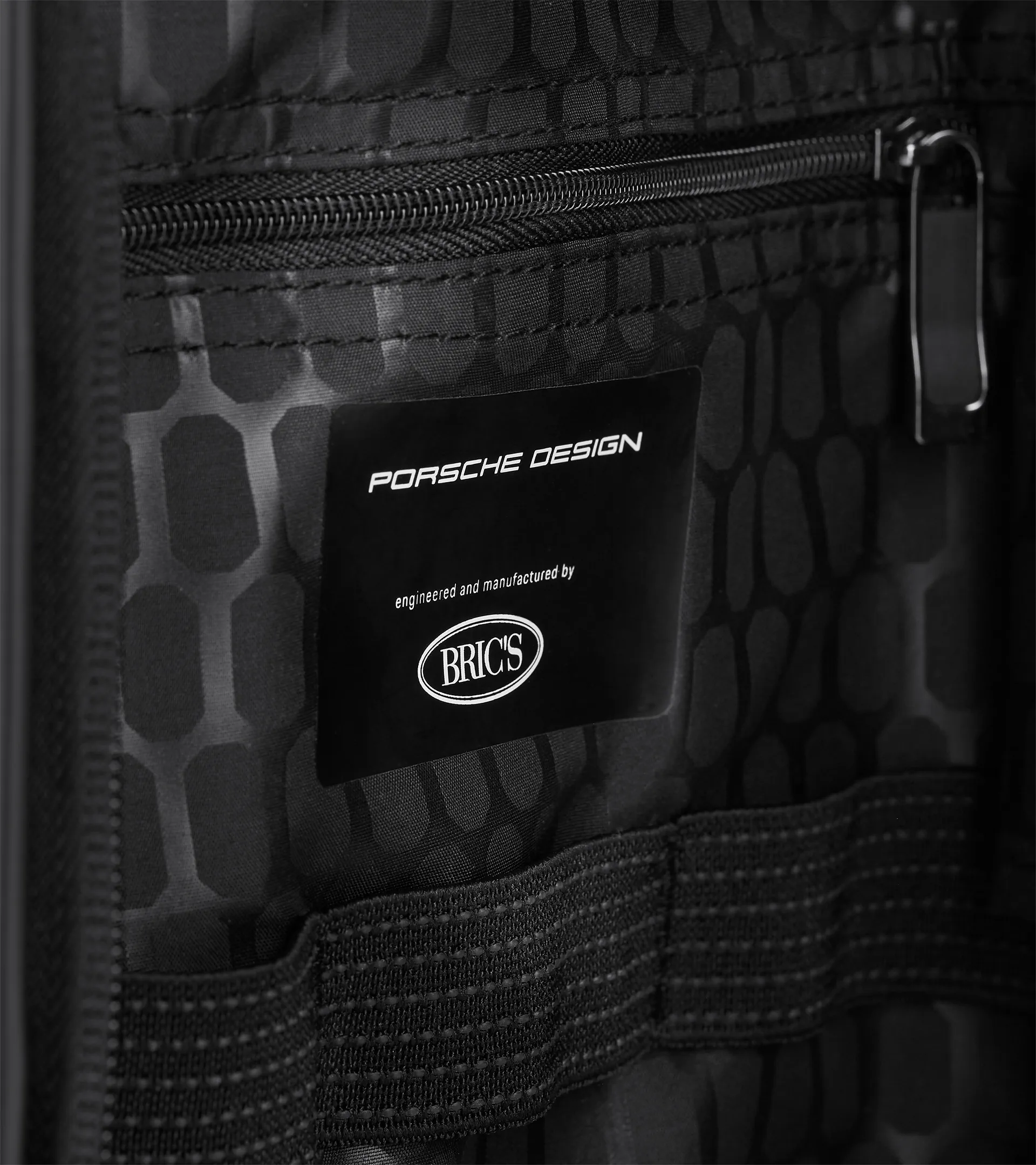 Roadster Hardcase Multipurpose Case | PORSCHE SHOP