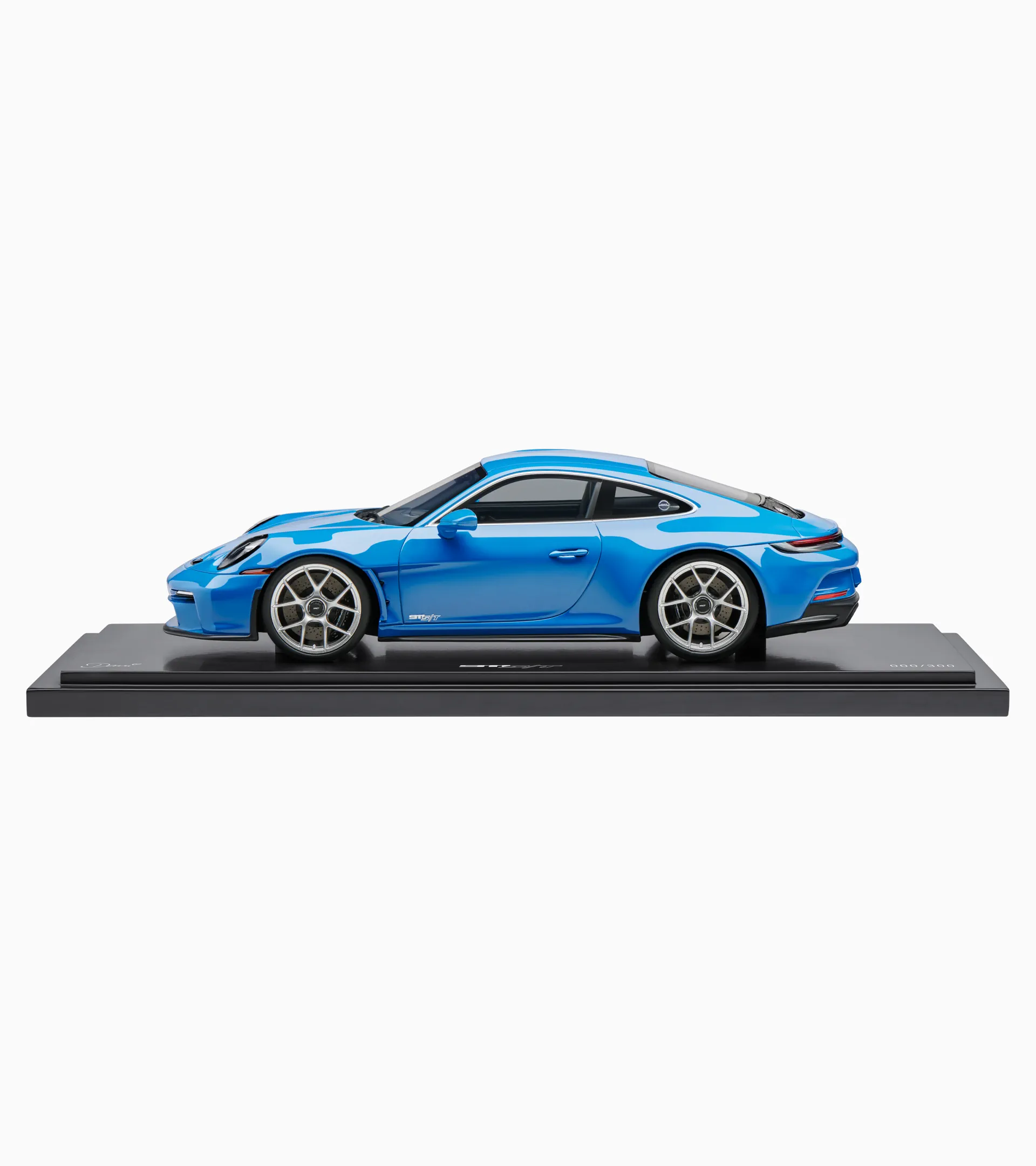 Porsche 911 S/T (992) Sonderwunsch (special request) – Limited