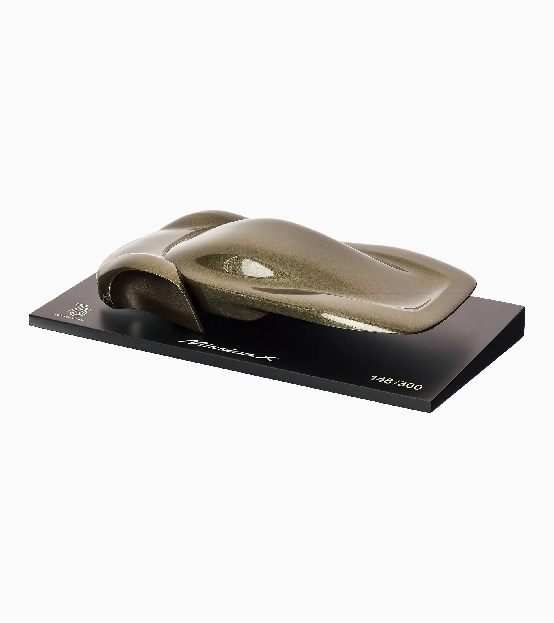 オブジェ Sculpture – 75Y – Mission X hypercar – Limited | PORSCHE SHOP