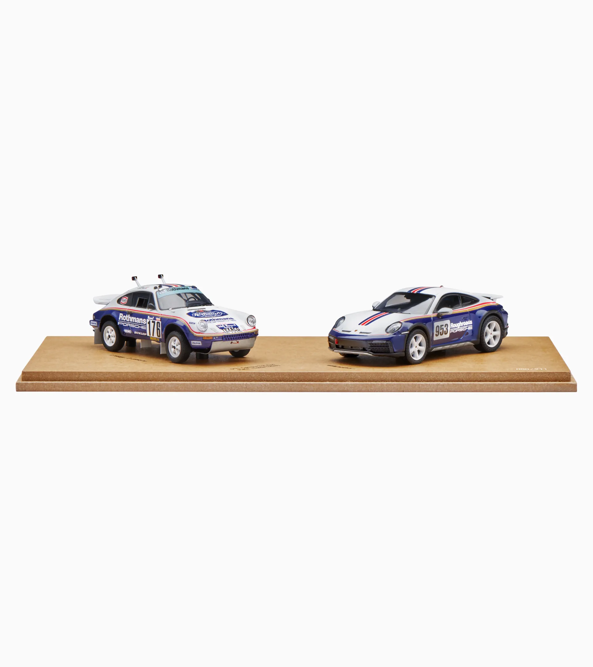 L'art de l'automobile | Porsche 992 Dakar *Pack Rallye Design