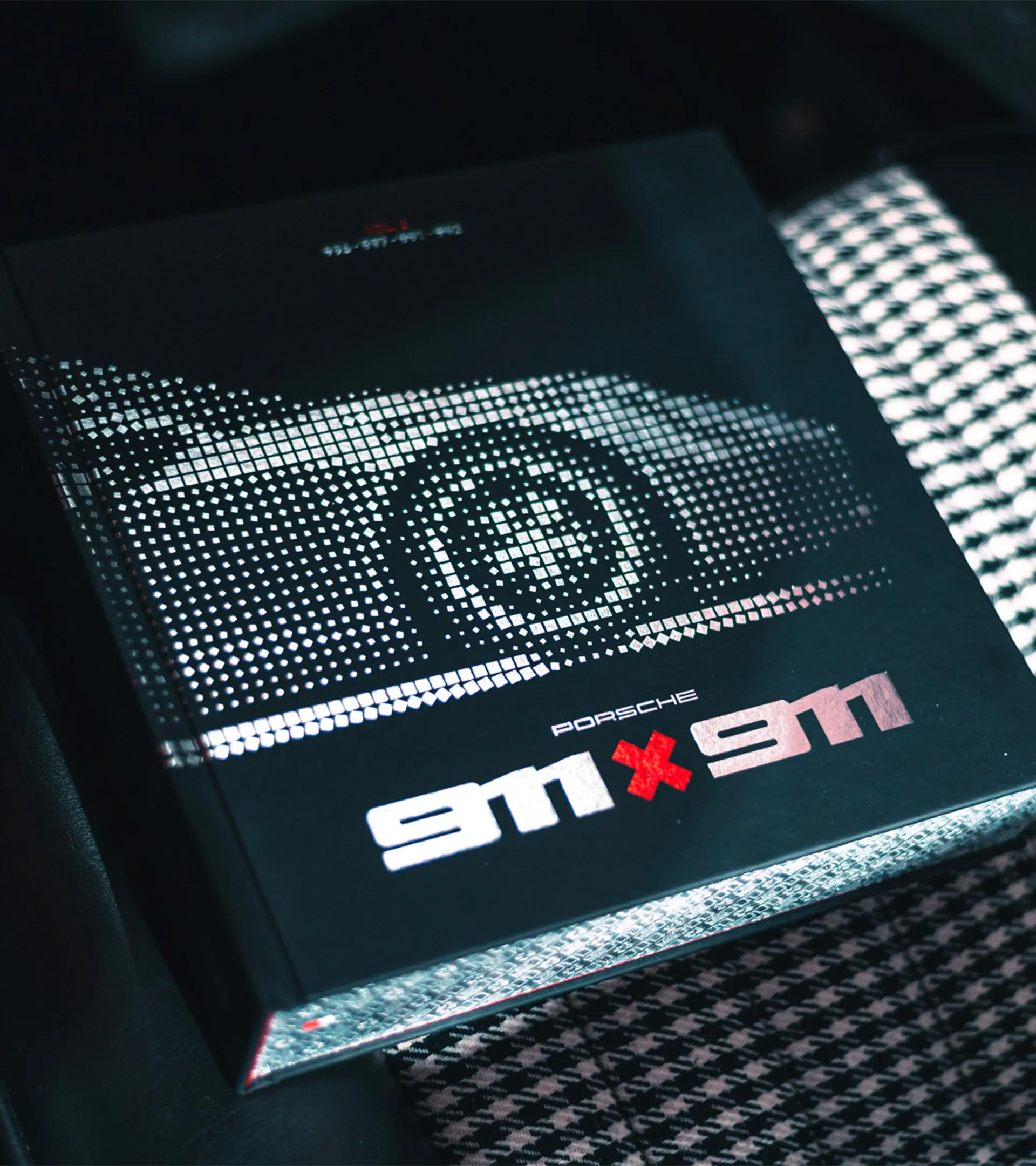 【最終値下げ】911 x 911　 ポルシェミュージアムエディション 現存最古の911、ポルシェミュージアムに収蔵…「901」と呼ばれた1964年