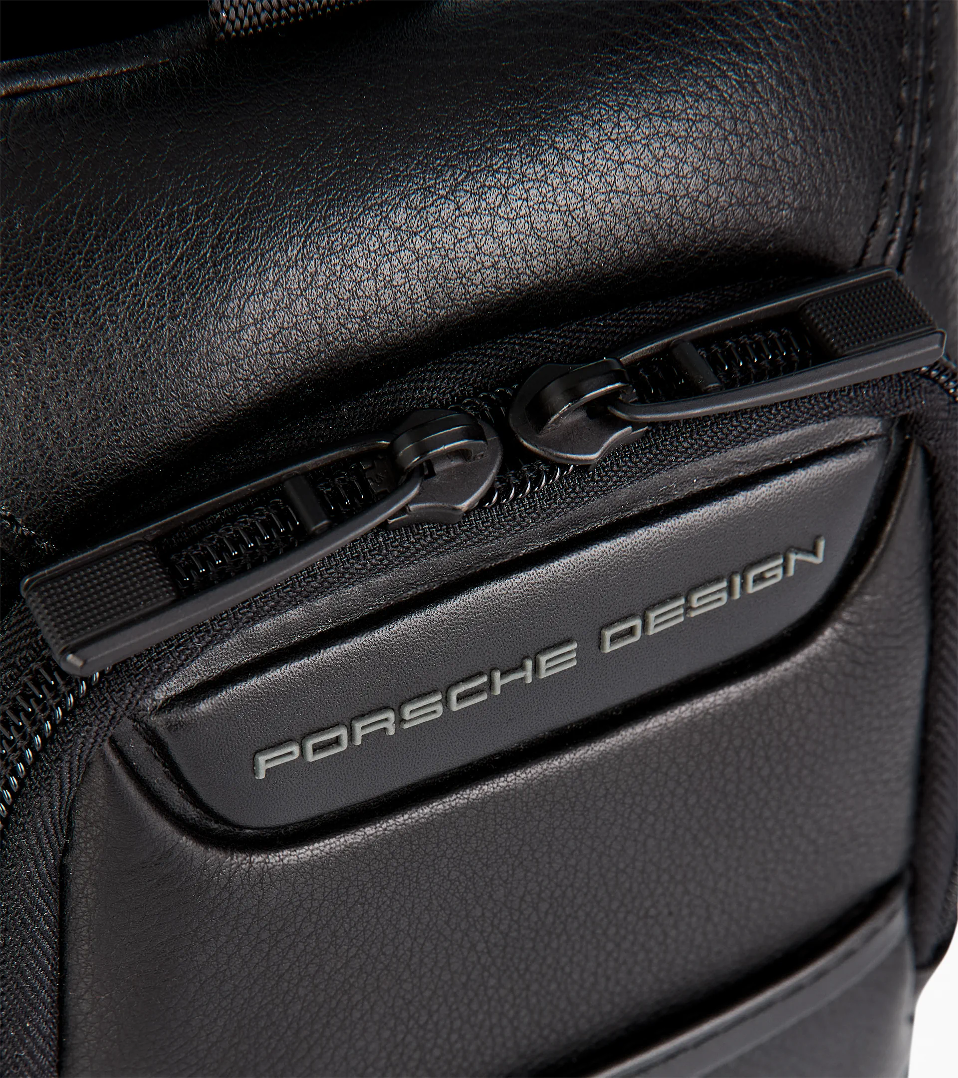 Roadster Leather Crossbody Bag | PORSCHE SHOP