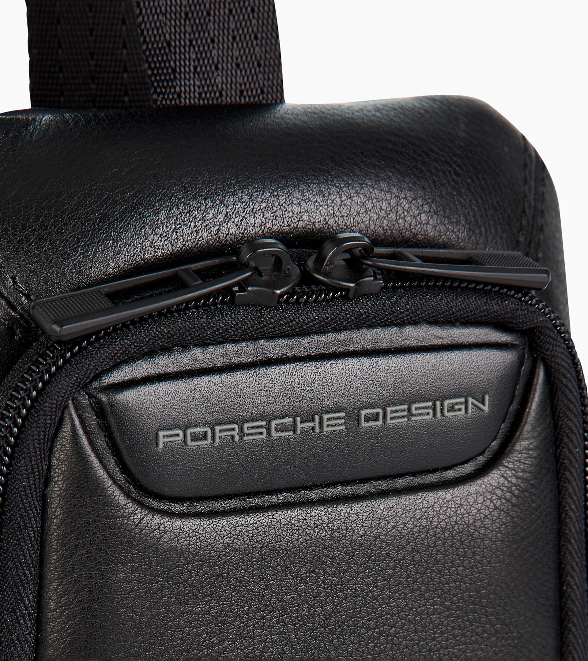 Roadster Leather Crossbody Bag | PORSCHE SHOP
