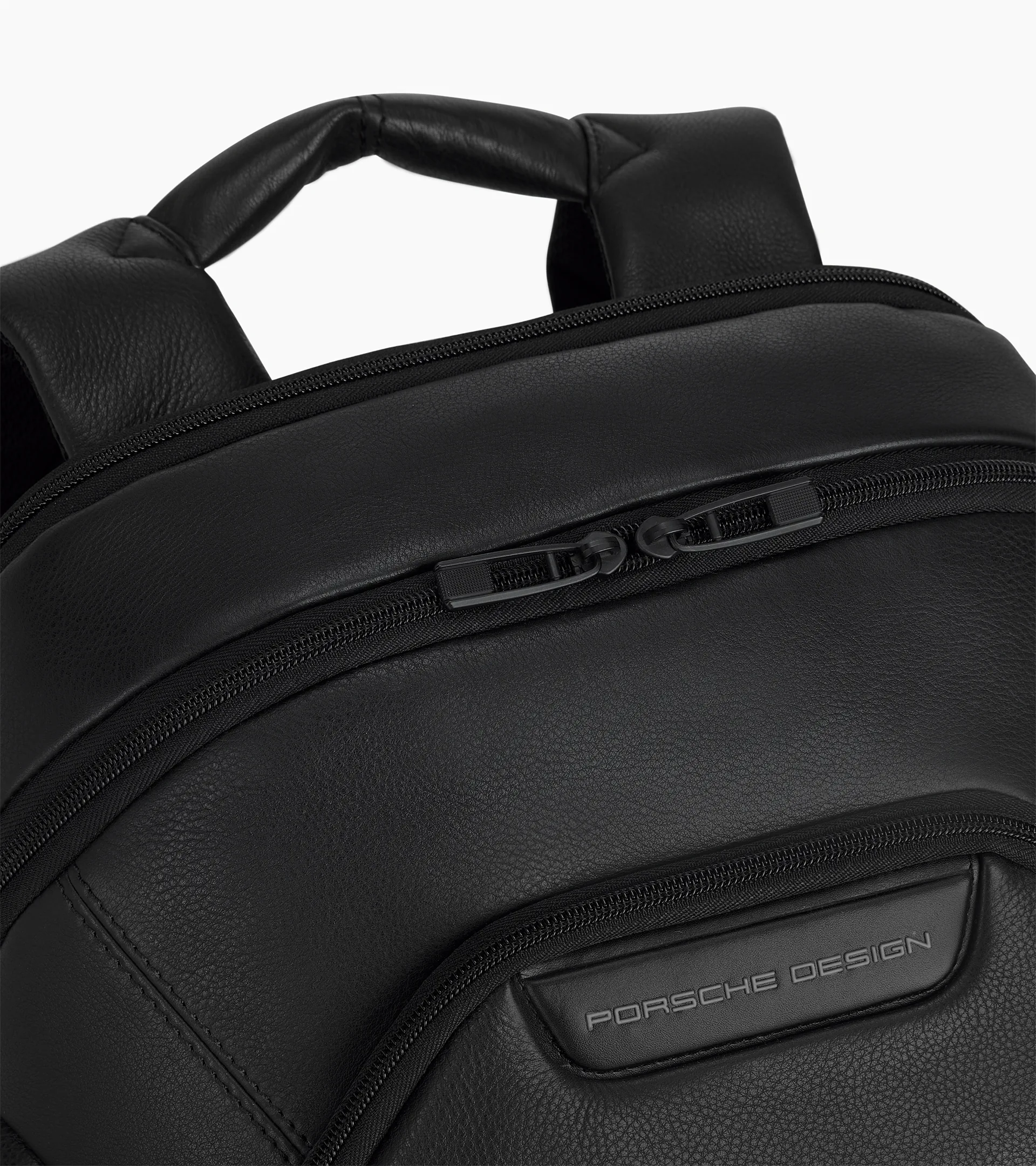 Roadster Leather Backpack L | PORSCHE SHOP