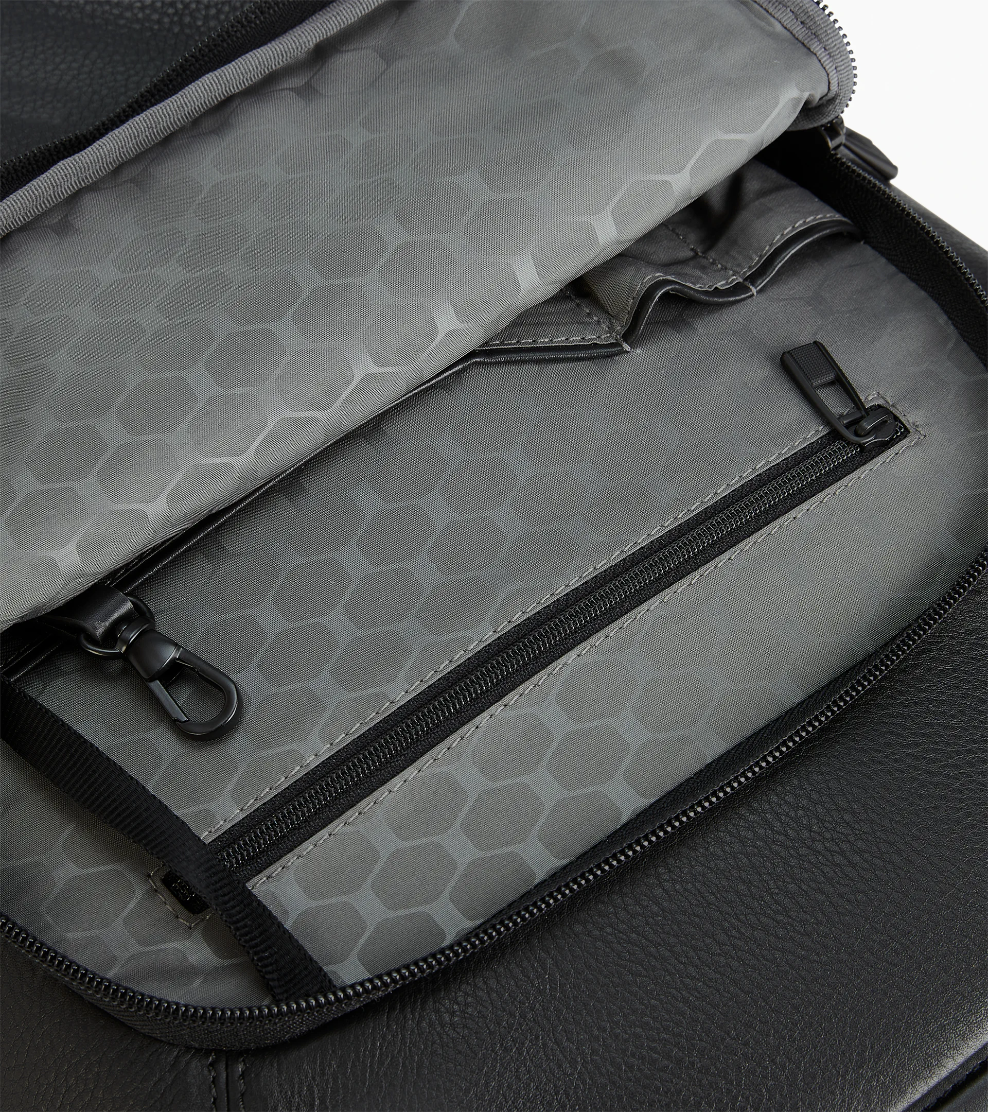 Roadster Leather Backpack XS | PORSCHE SHOP