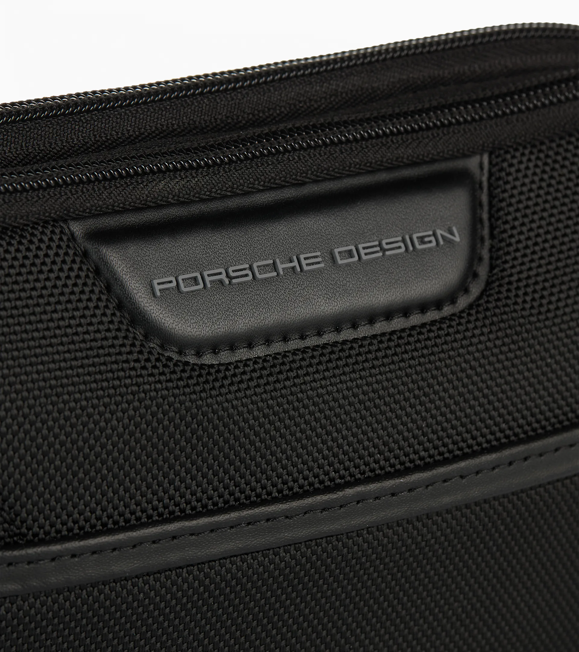 Roadster Nylon Travel Pouch | PORSCHE SHOP