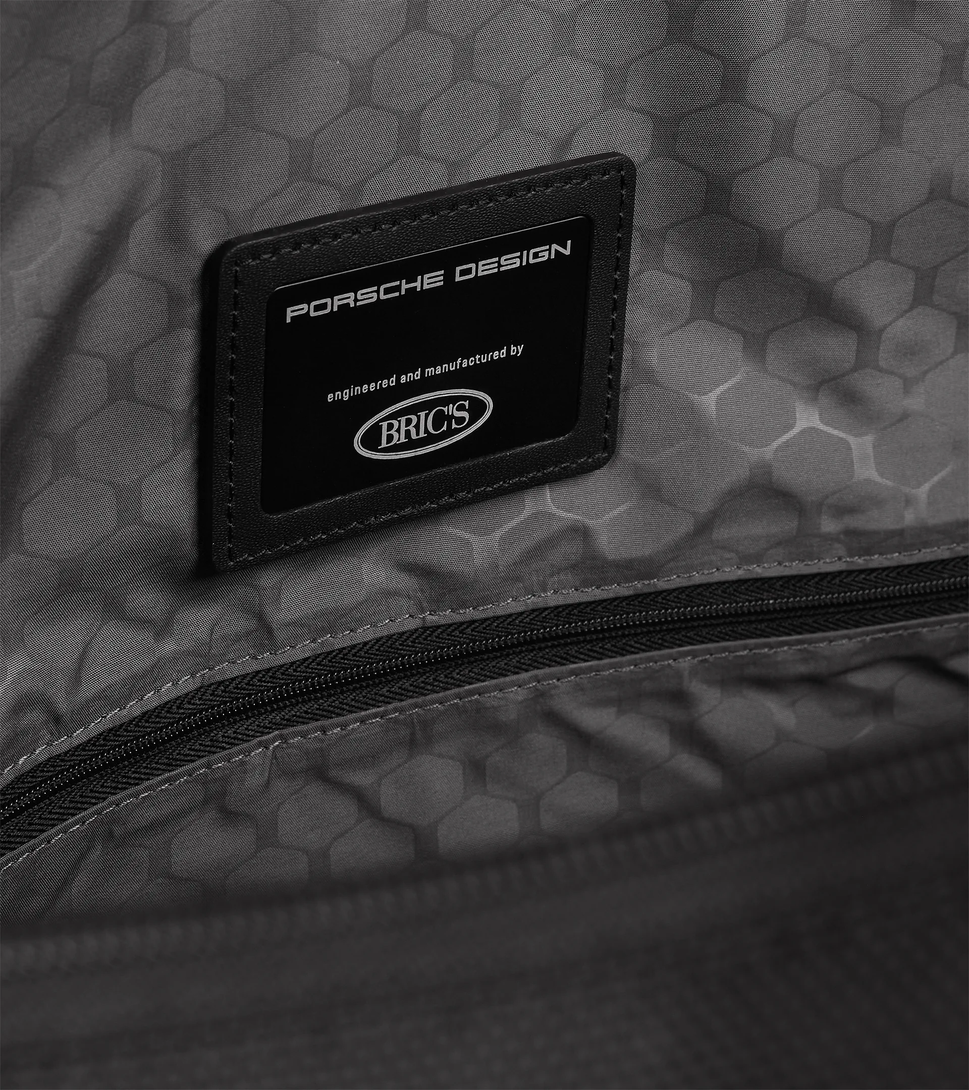 Roadster Nylon Weekender | PORSCHE SHOP