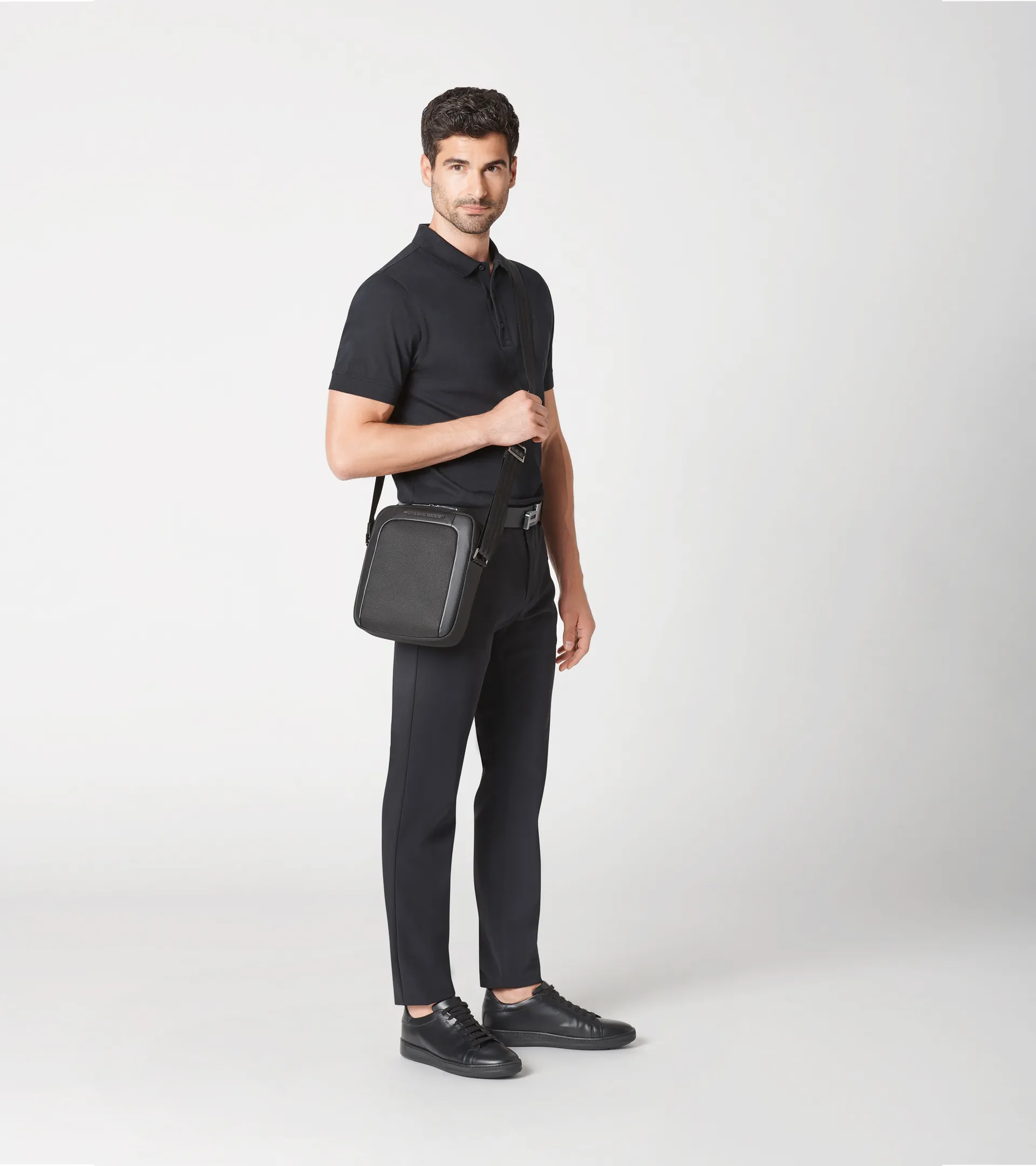 Roadster Nylon Shoulderbag XS | PORSCHE SHOP