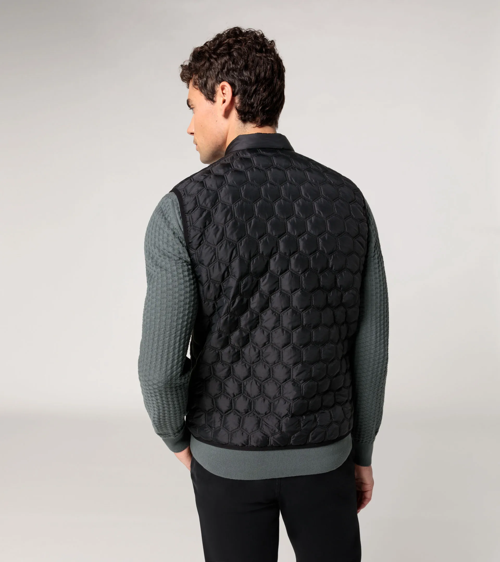 Lightweight Vest | PORSCHE SHOP