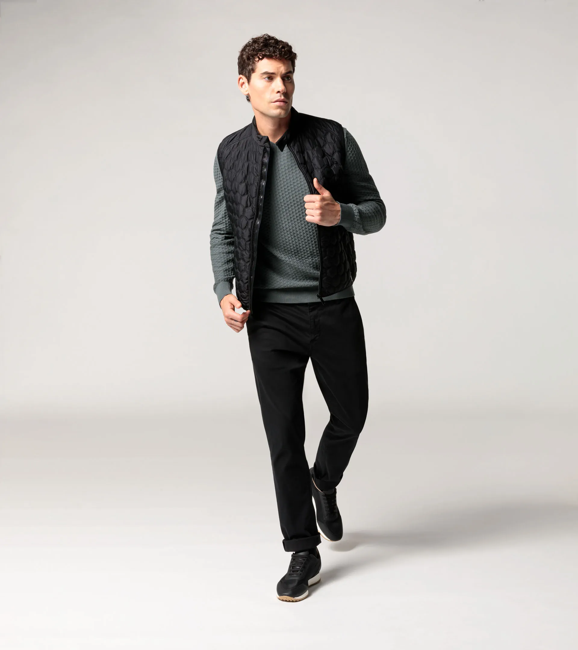 Lightweight Vest | PORSCHE SHOP