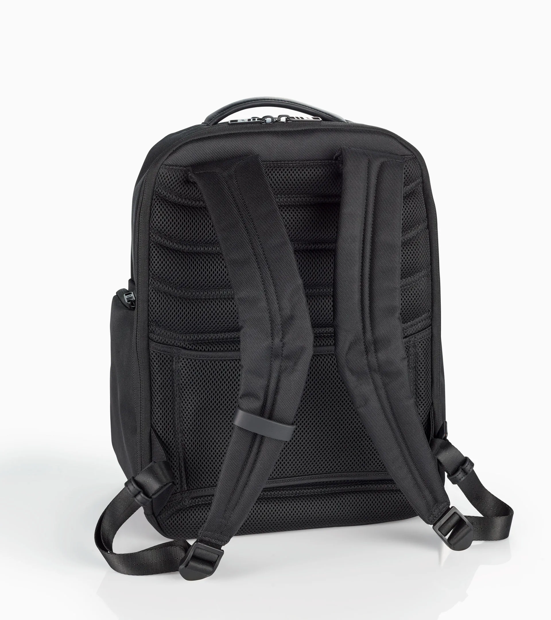 Voyager Nylon Backpack L | PORSCHE SHOP