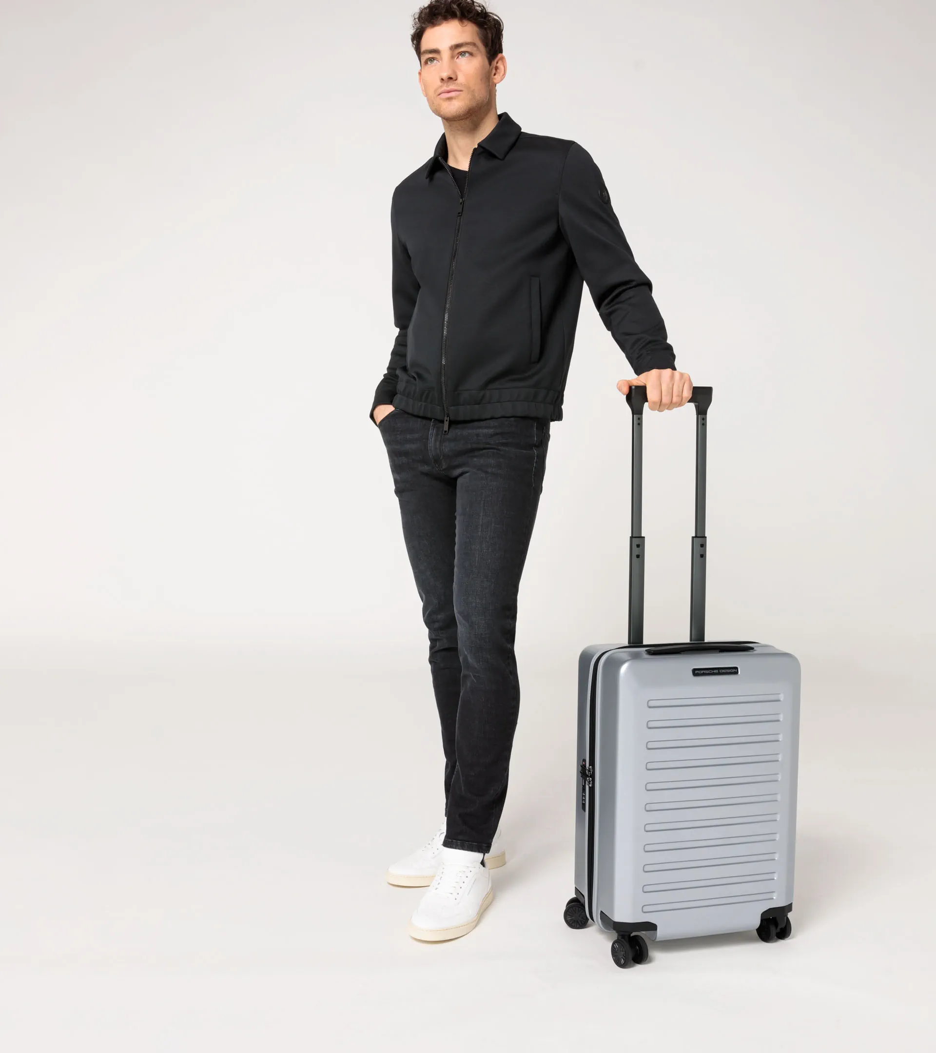 Voyager 2.0 Hardcase 4W Trolley S | PORSCHE SHOP