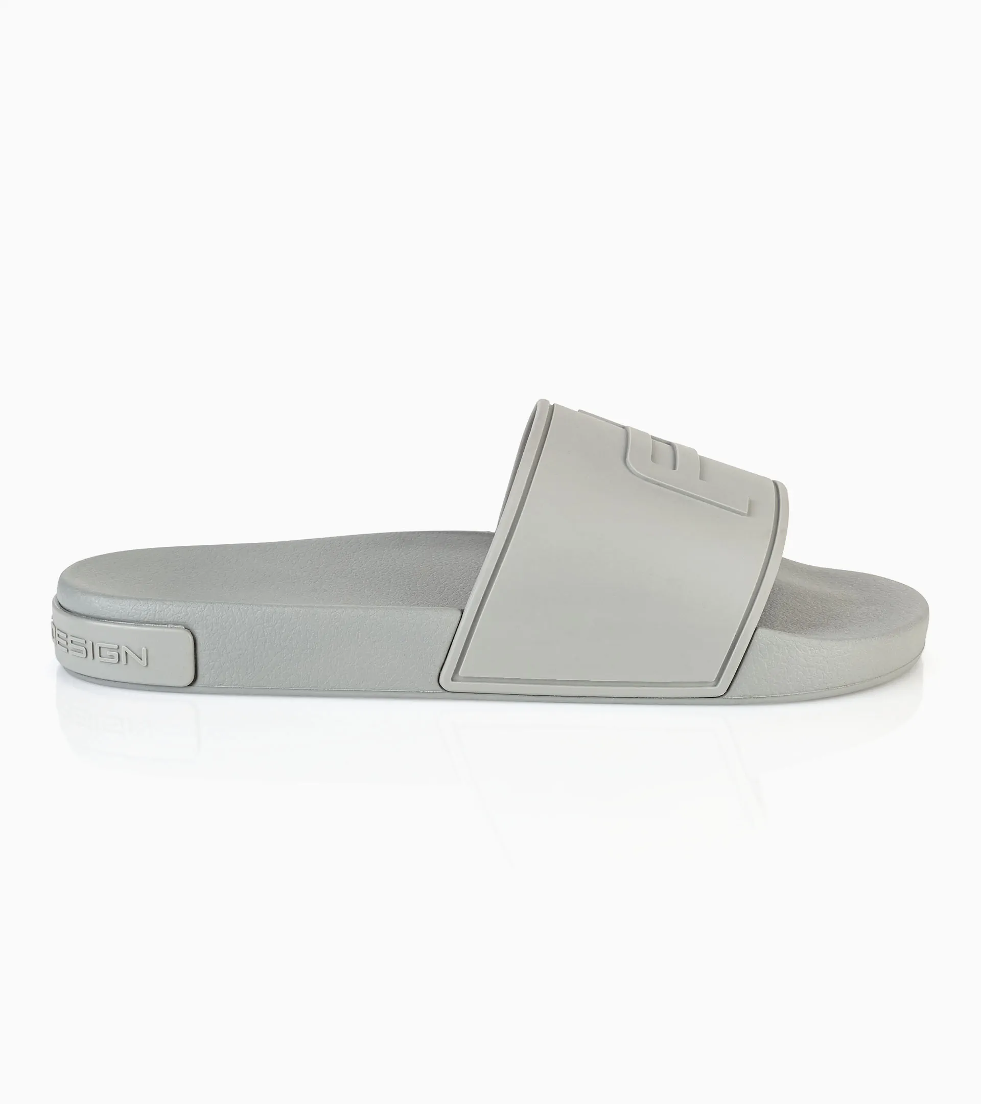  × PORSCHE DESIGN レザーサンダル Slides | PORSCHE SHOP