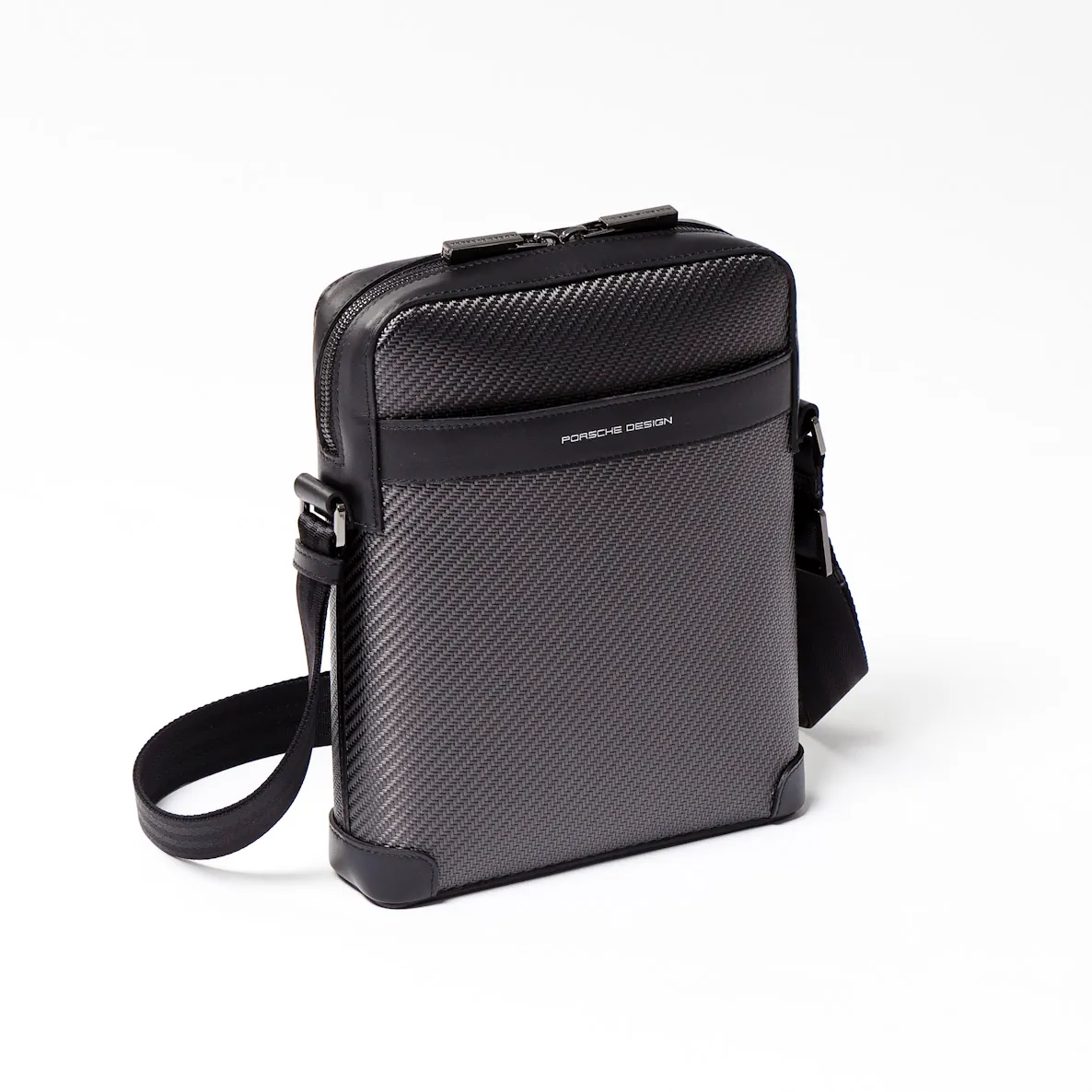 Carbon Shoulder Bag S1 | PORSCHE SHOP