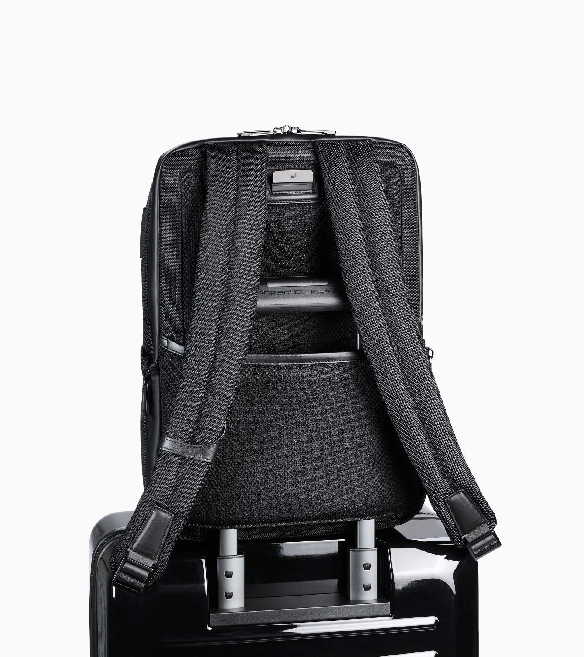 Roadster Pro Backpack XS | PORSCHE SHOP
