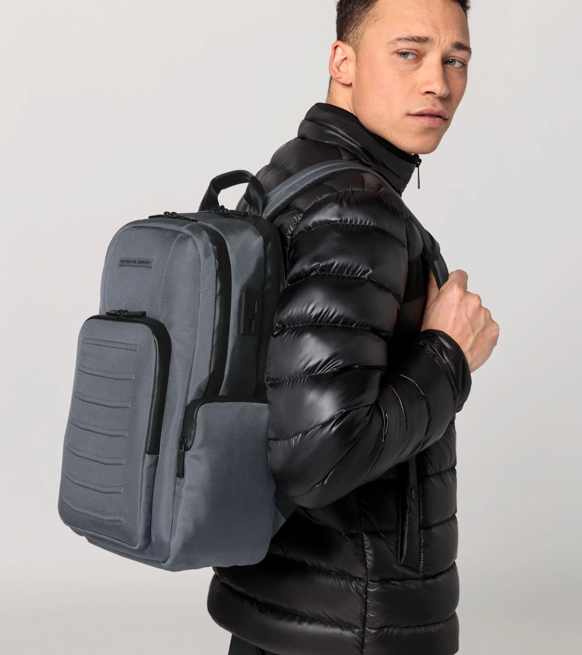 Roadster Pro Backpack M1 | PORSCHE SHOP