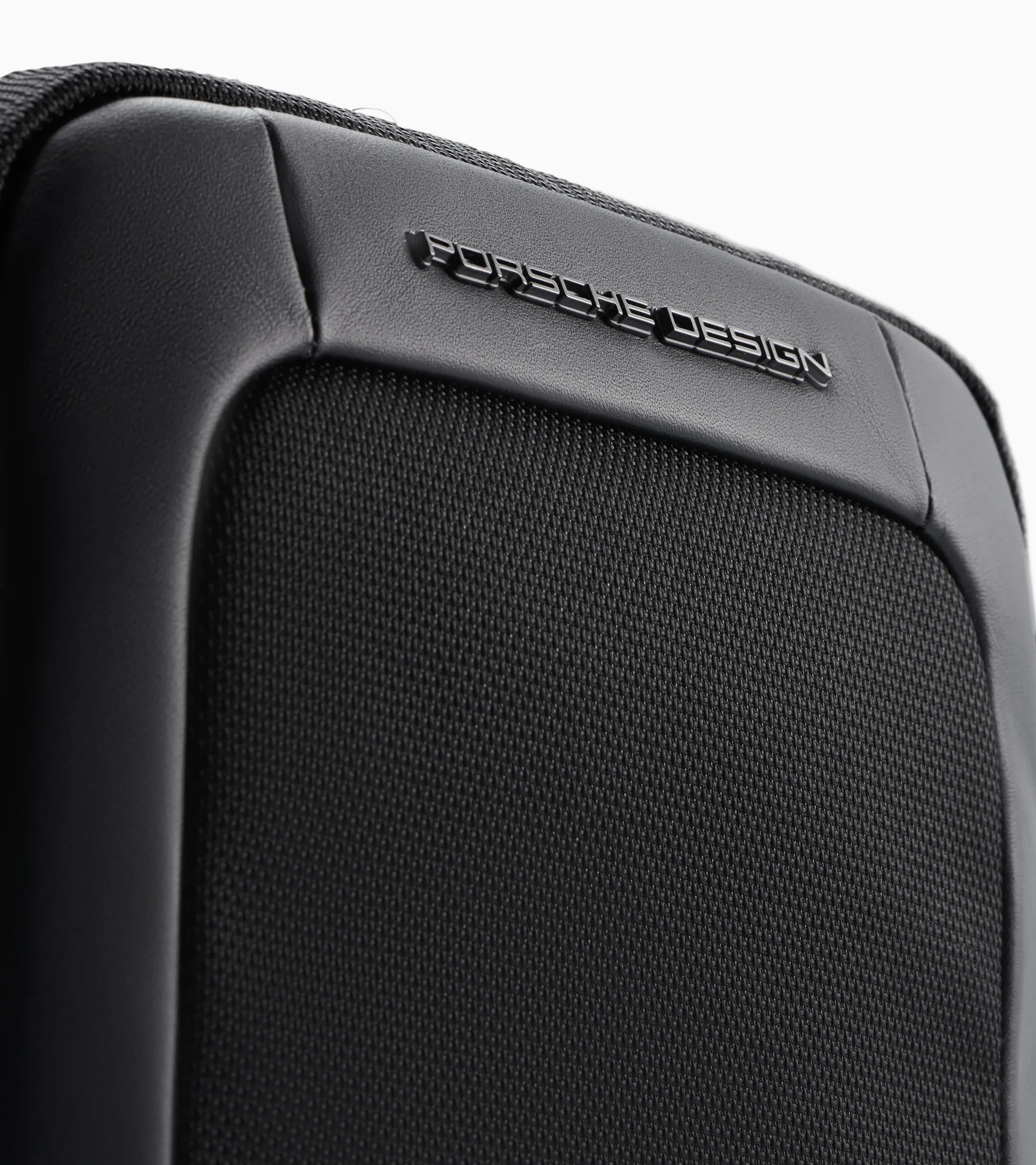 Roadster Nylon Shoulderbag XS | PORSCHE SHOP