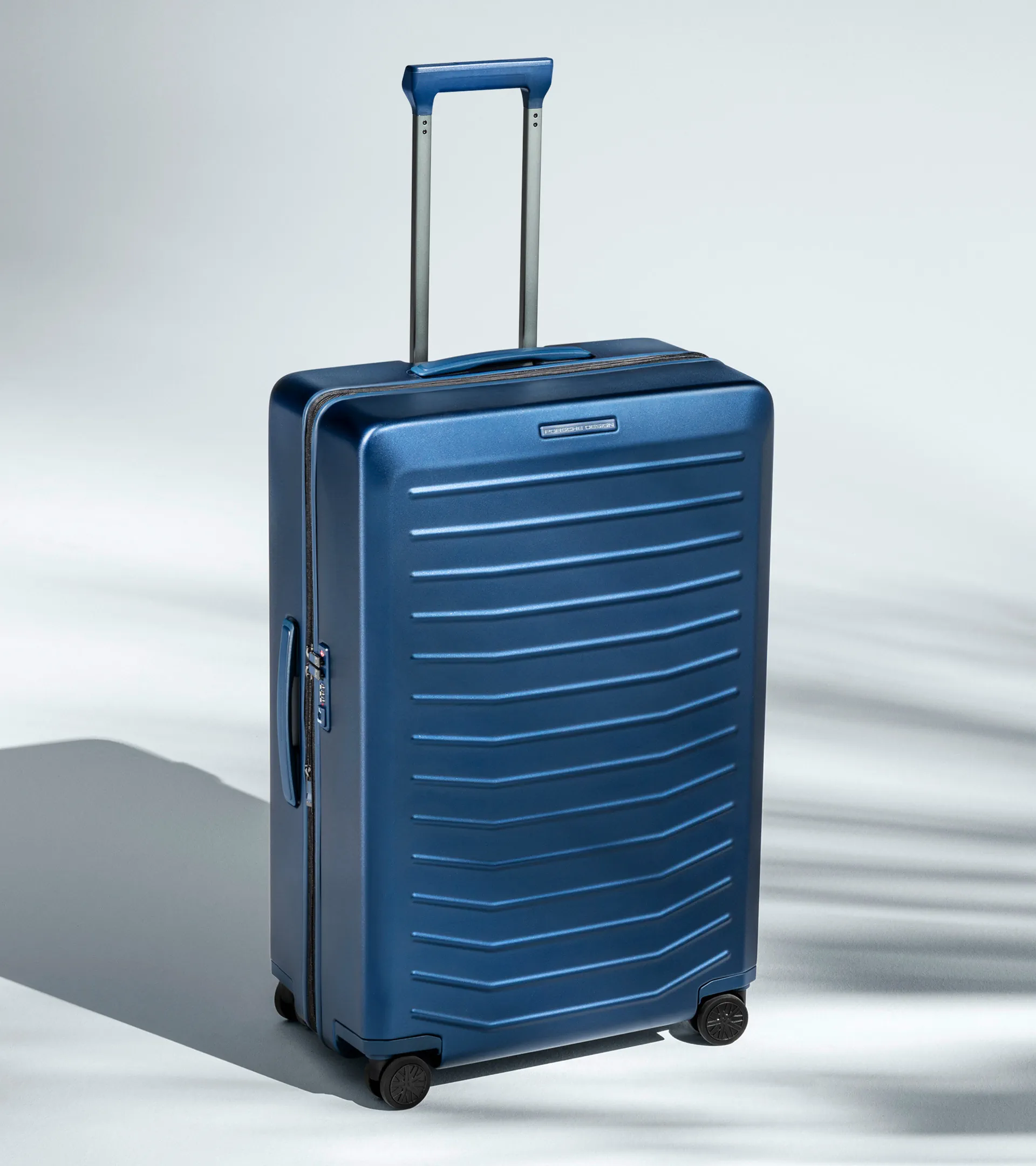 ローポタリ Roadster Hardcase 4W Trolley L | PORSCHE SHOP