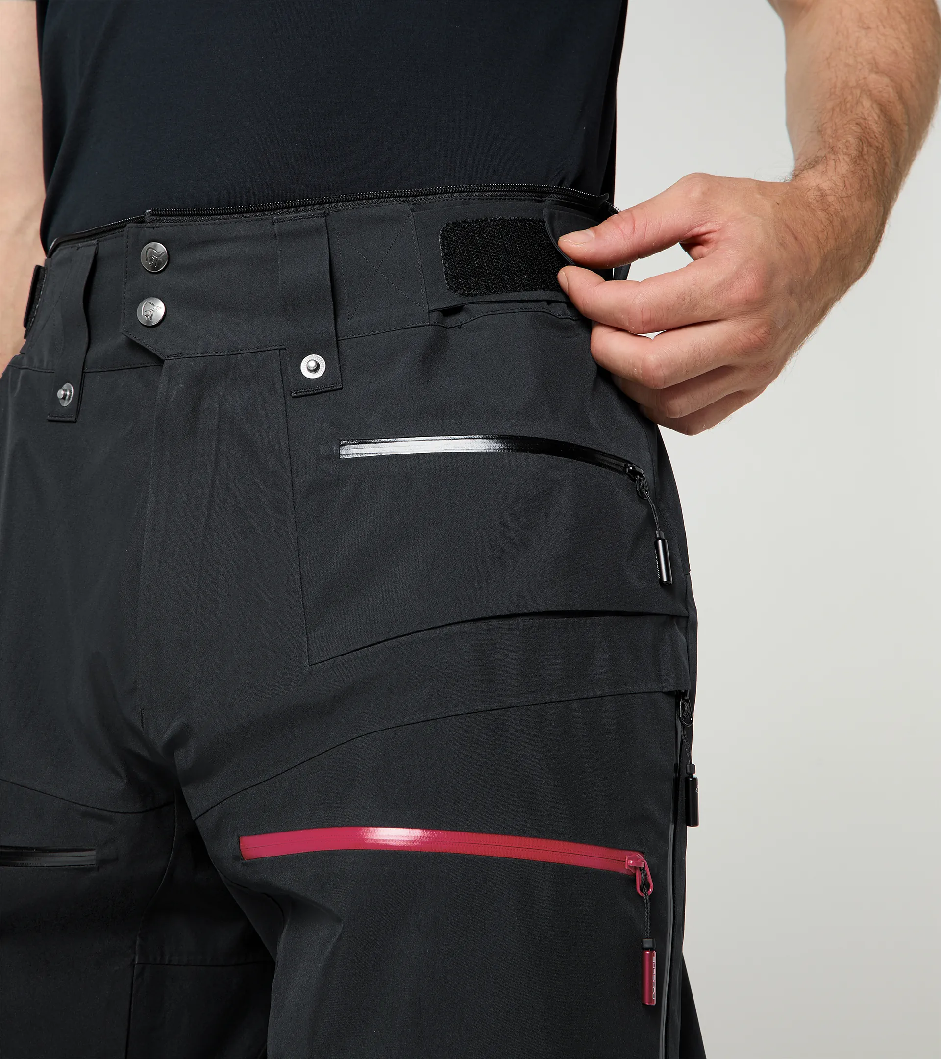 Ski trousers – Porsche x Norrøna | PORSCHE SHOP