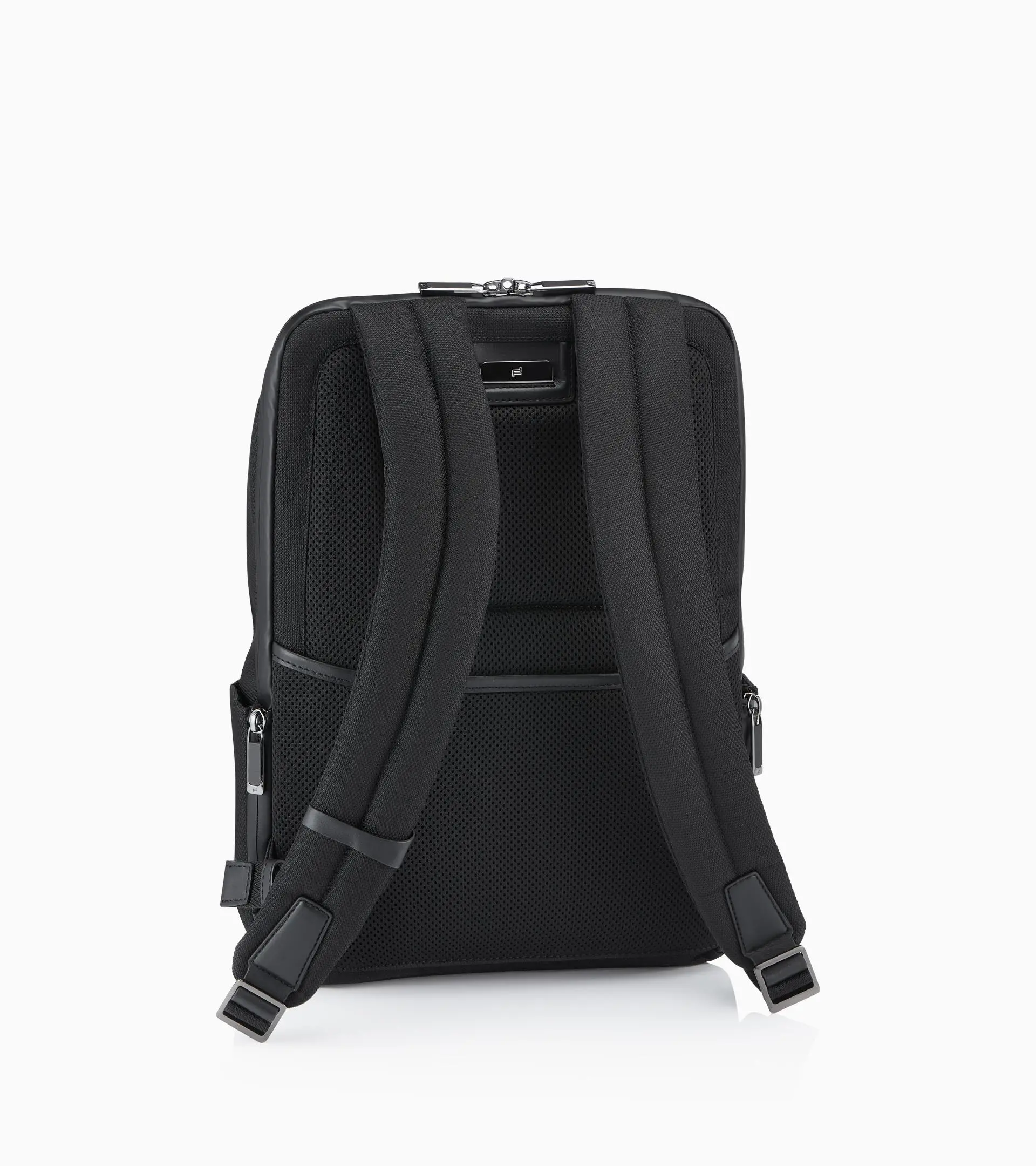 ［新品・未使用］Porsche ブラック バックパック Roadster Nylon Backpack XS | PORSCHE SHOP