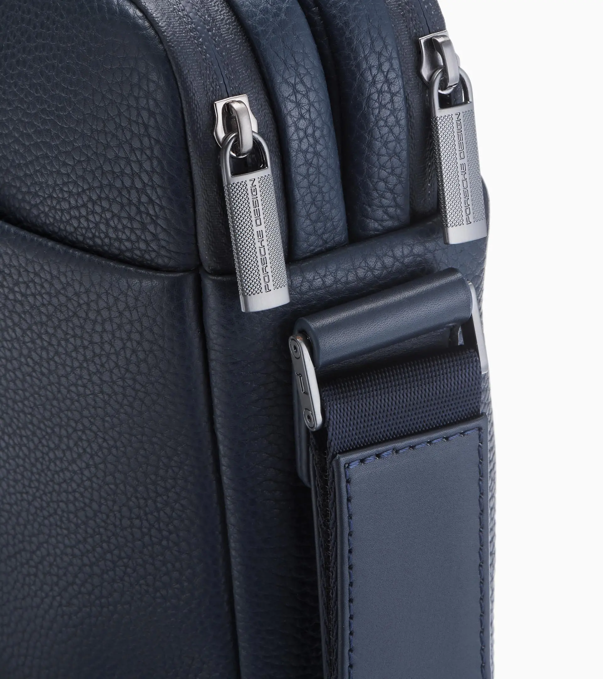 Cervo 2.1 BriefBag SHZ | PORSCHE SHOP