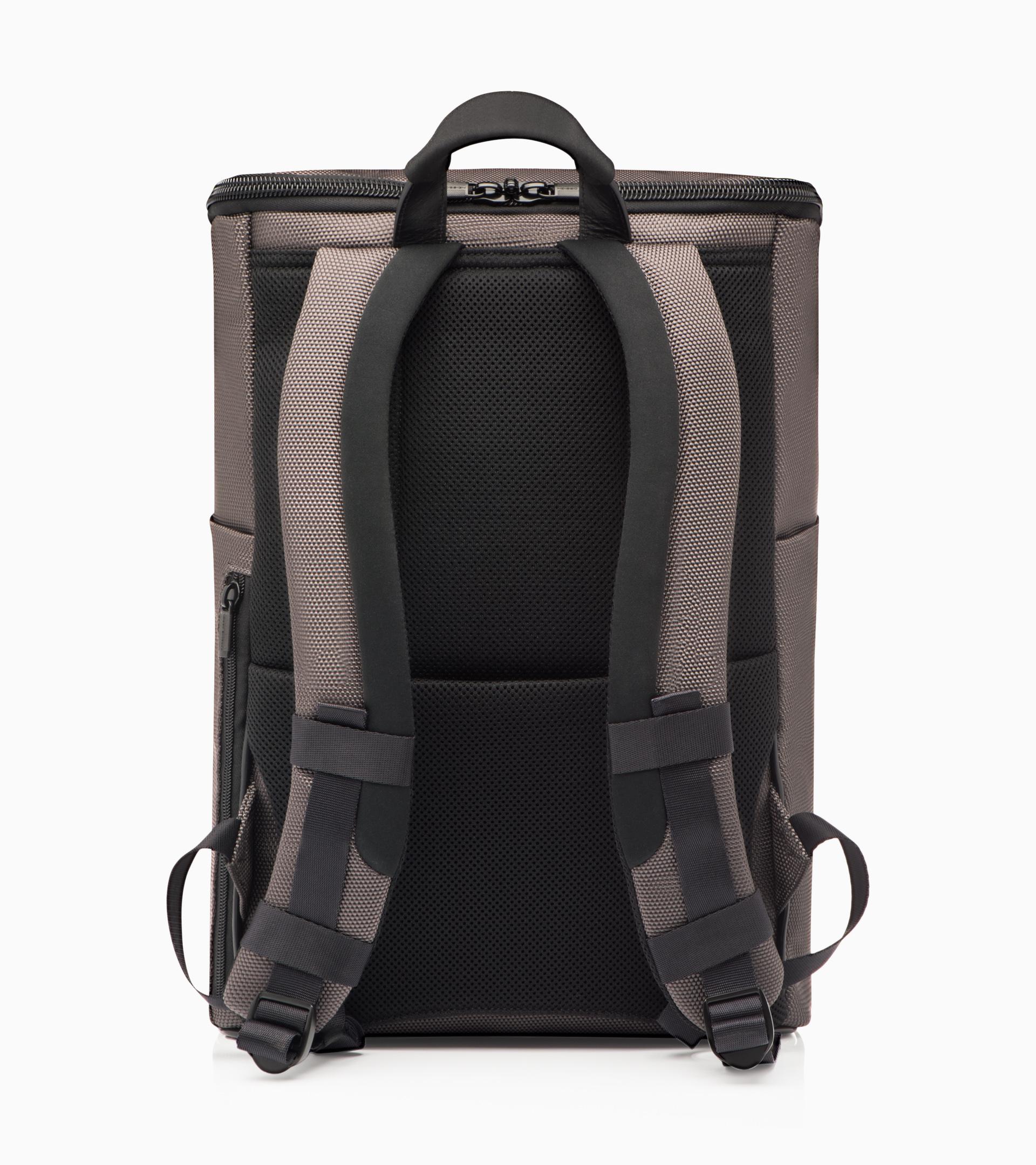 Roadster 4.1 BackPack L | PORSCHE SHOP