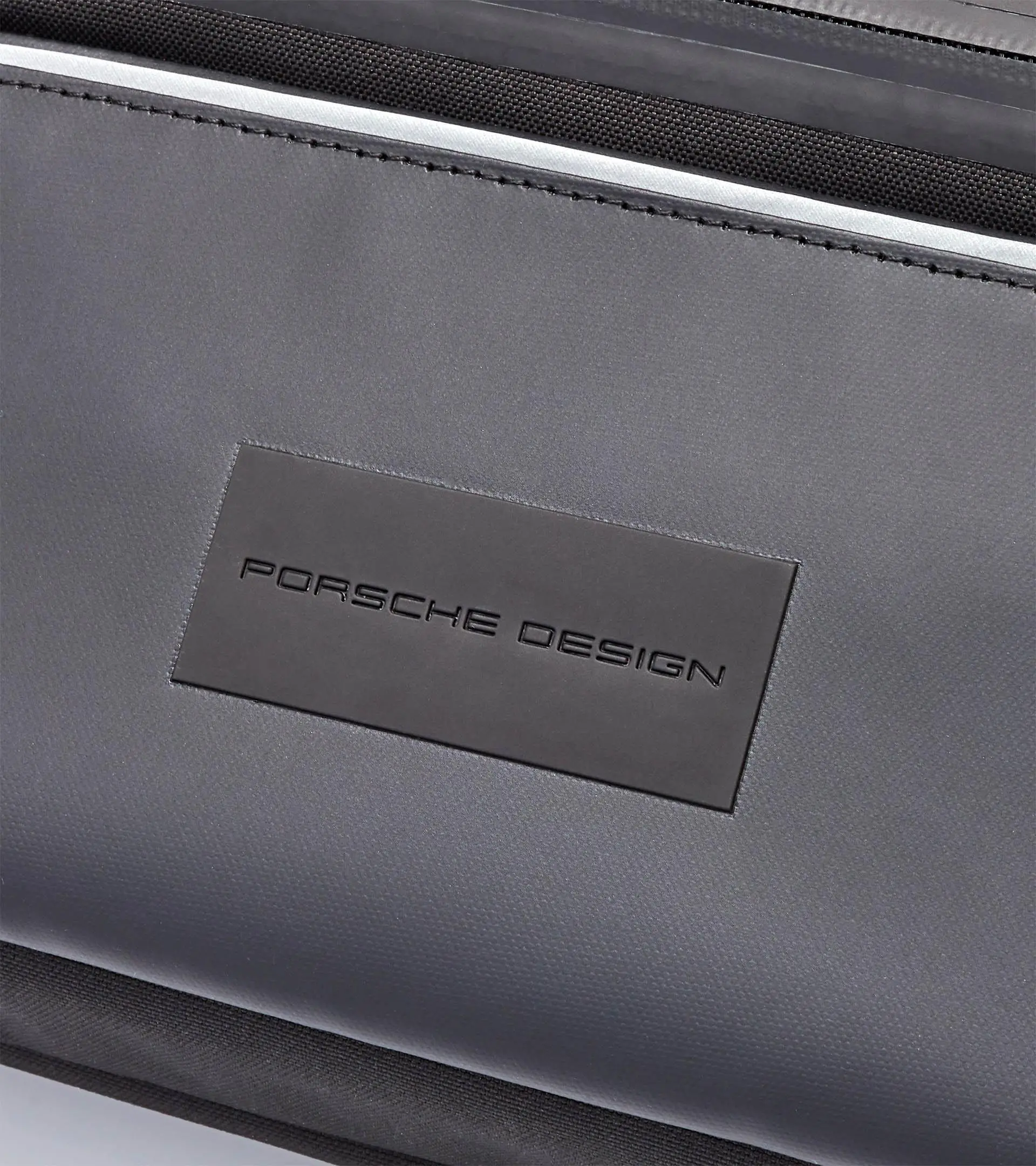 Urban Eco Washbag L | PORSCHE SHOP