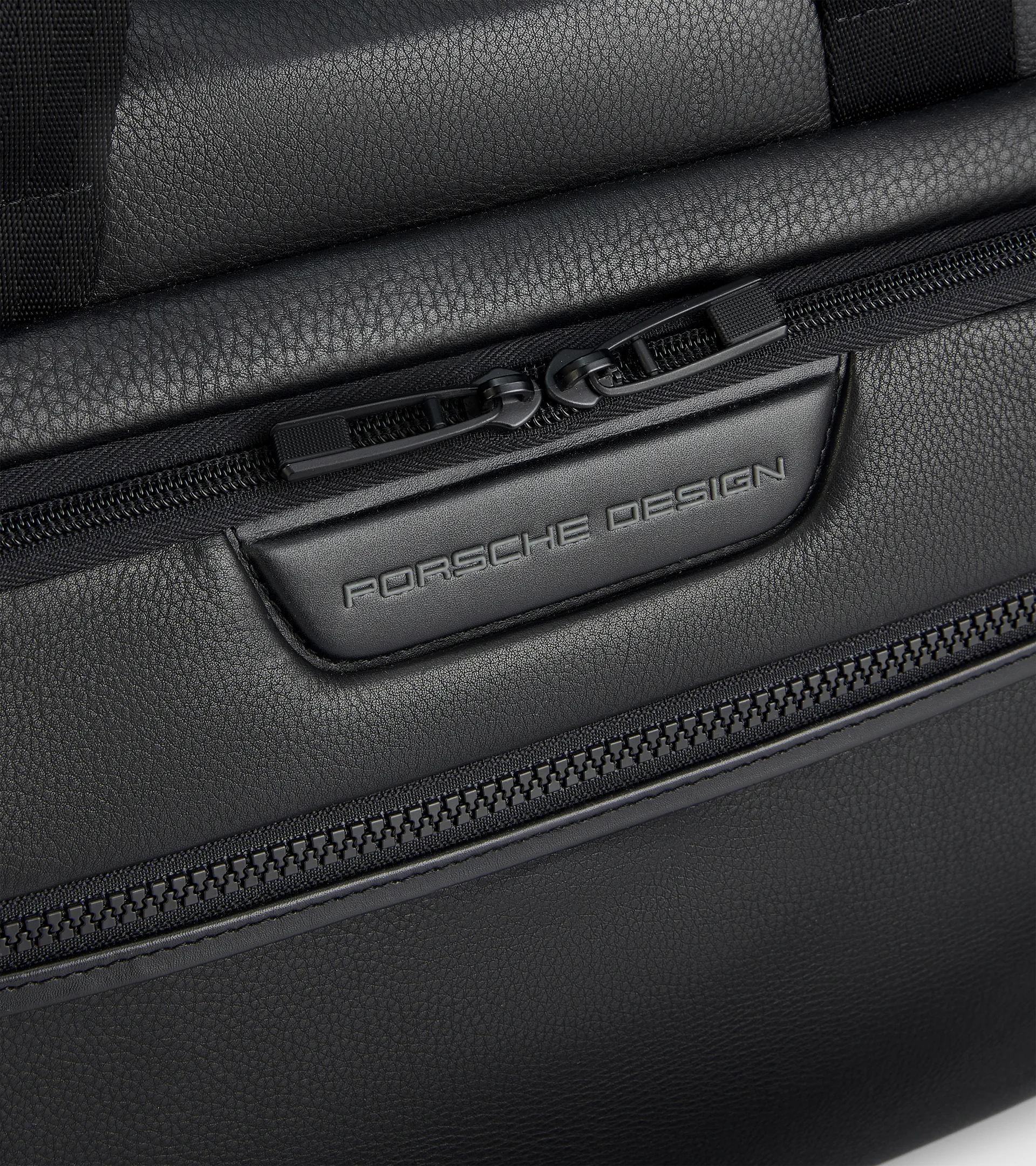 Roadster Leather Briefcase | PORSCHE SHOP