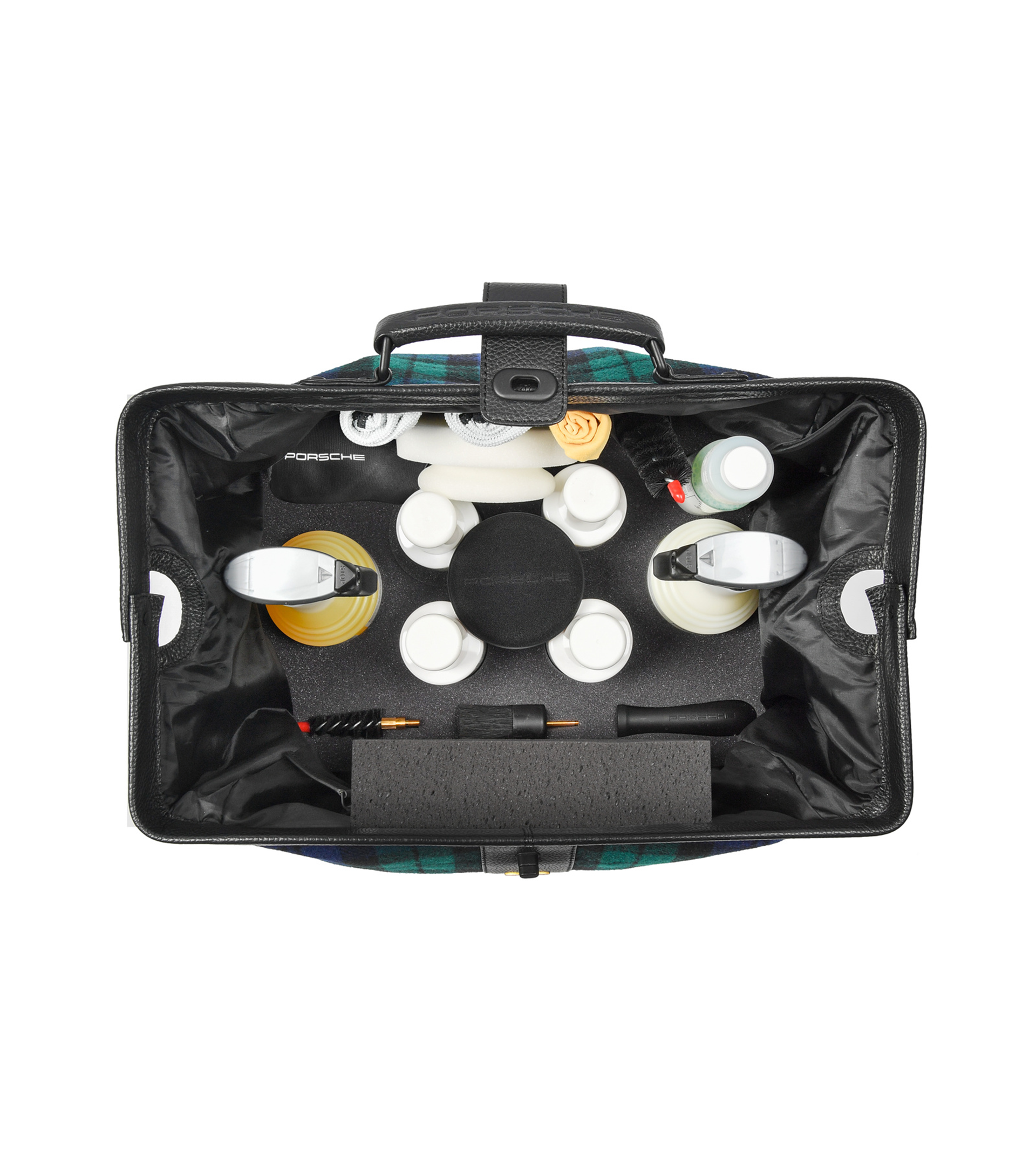 Porsche クリーニング用品セット zug_pcg901012c_002_low.webp
