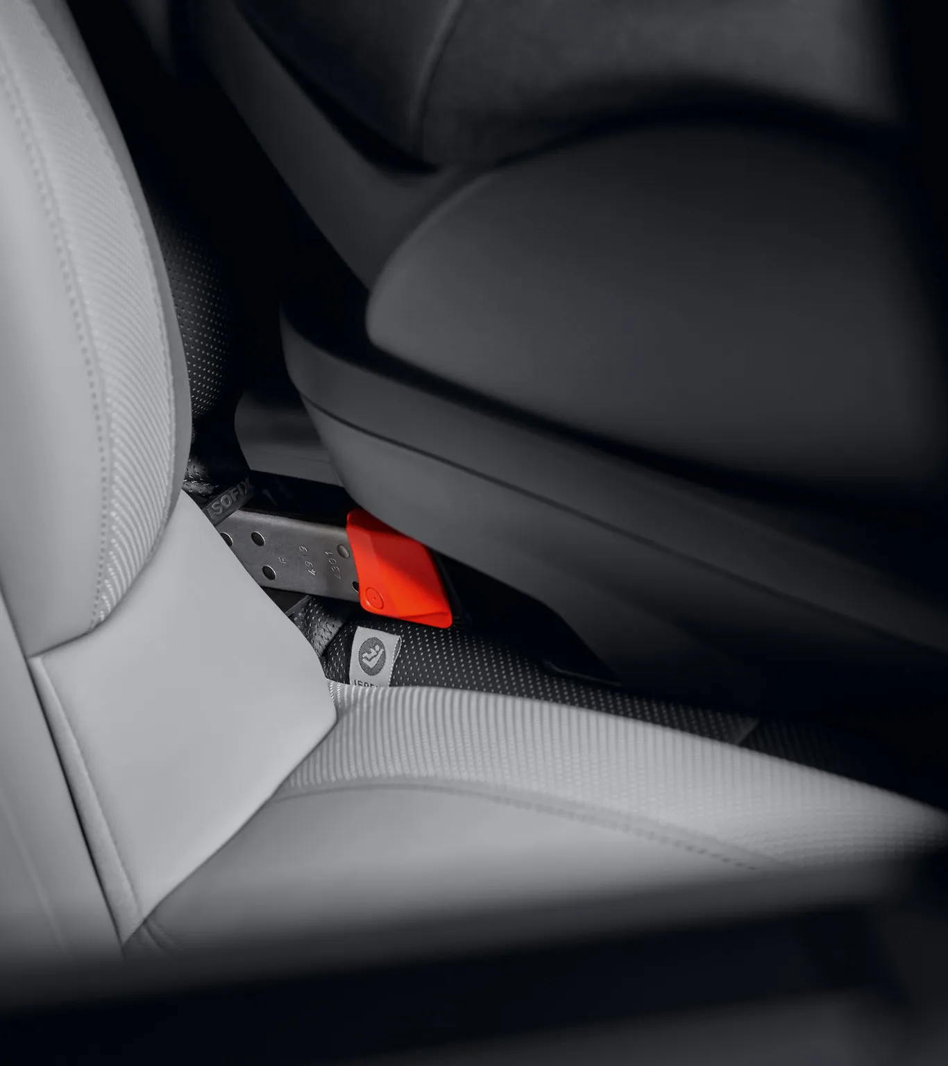 Porsche Junior Seat i-Size | PORSCHE SHOP