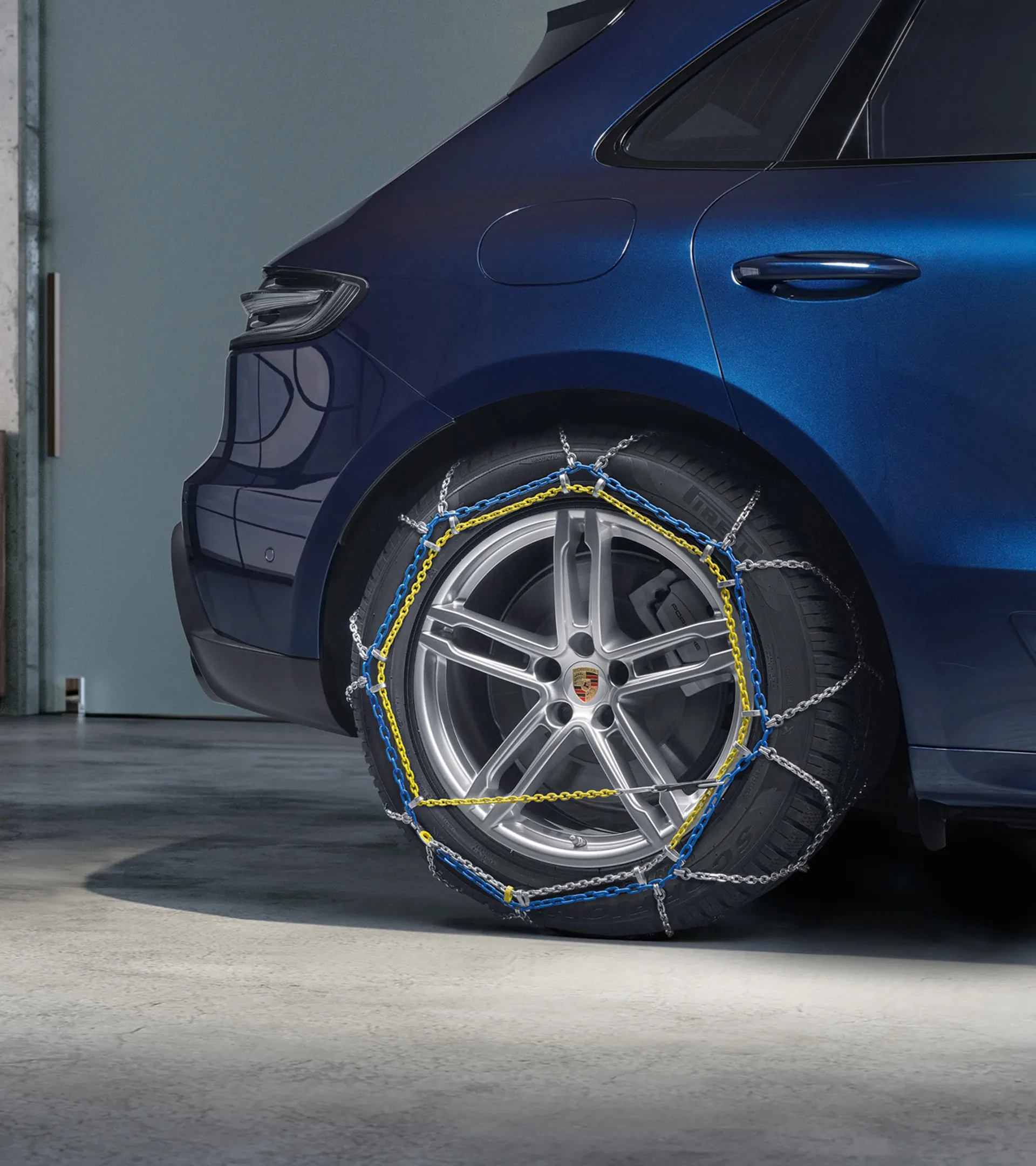 マカン　3/4 Porsche Snow Chains for Macan (I, II & III) - Set of 2 for 18