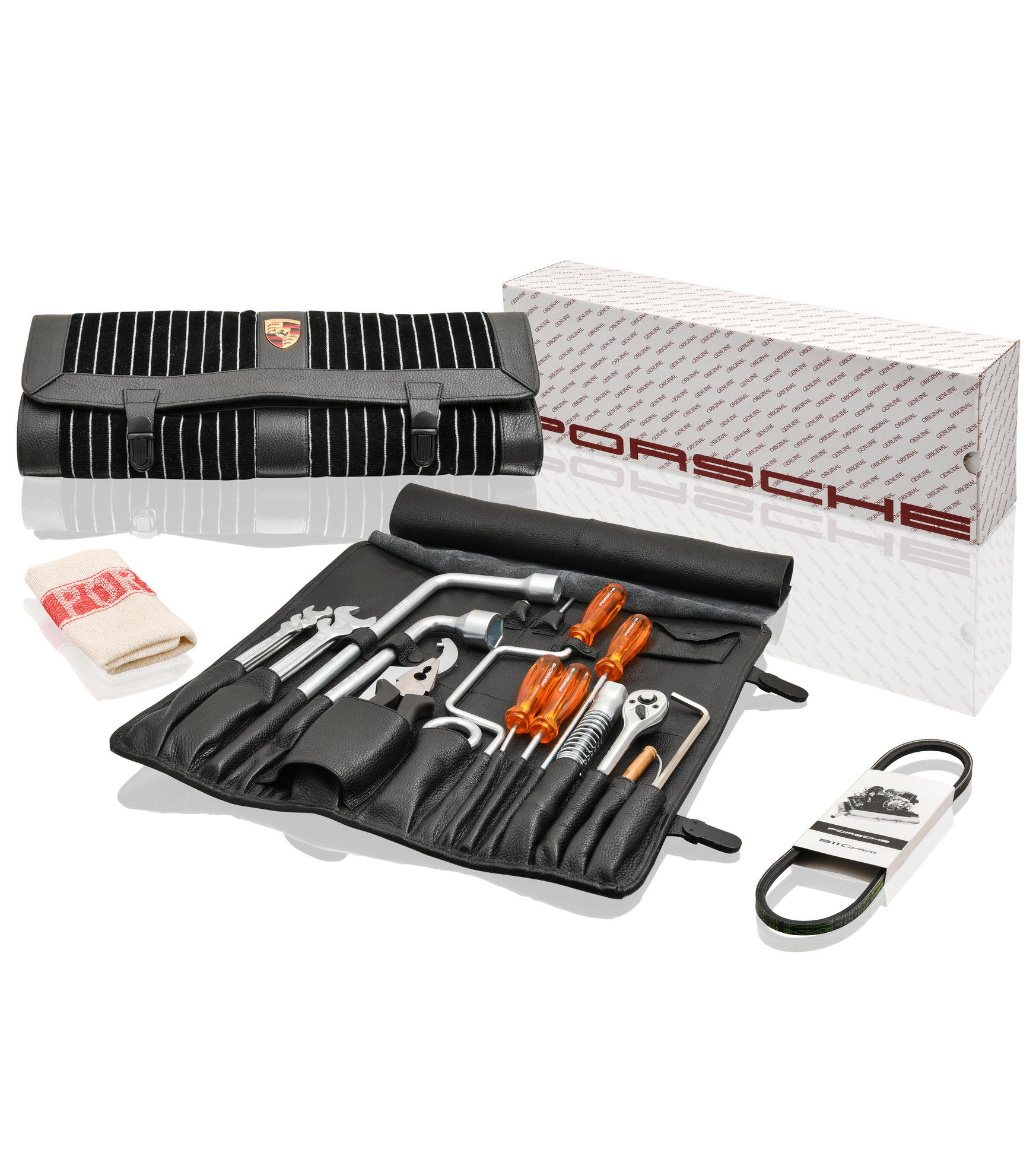 Porsche car care for your Porsche | PORSCHE SHOP