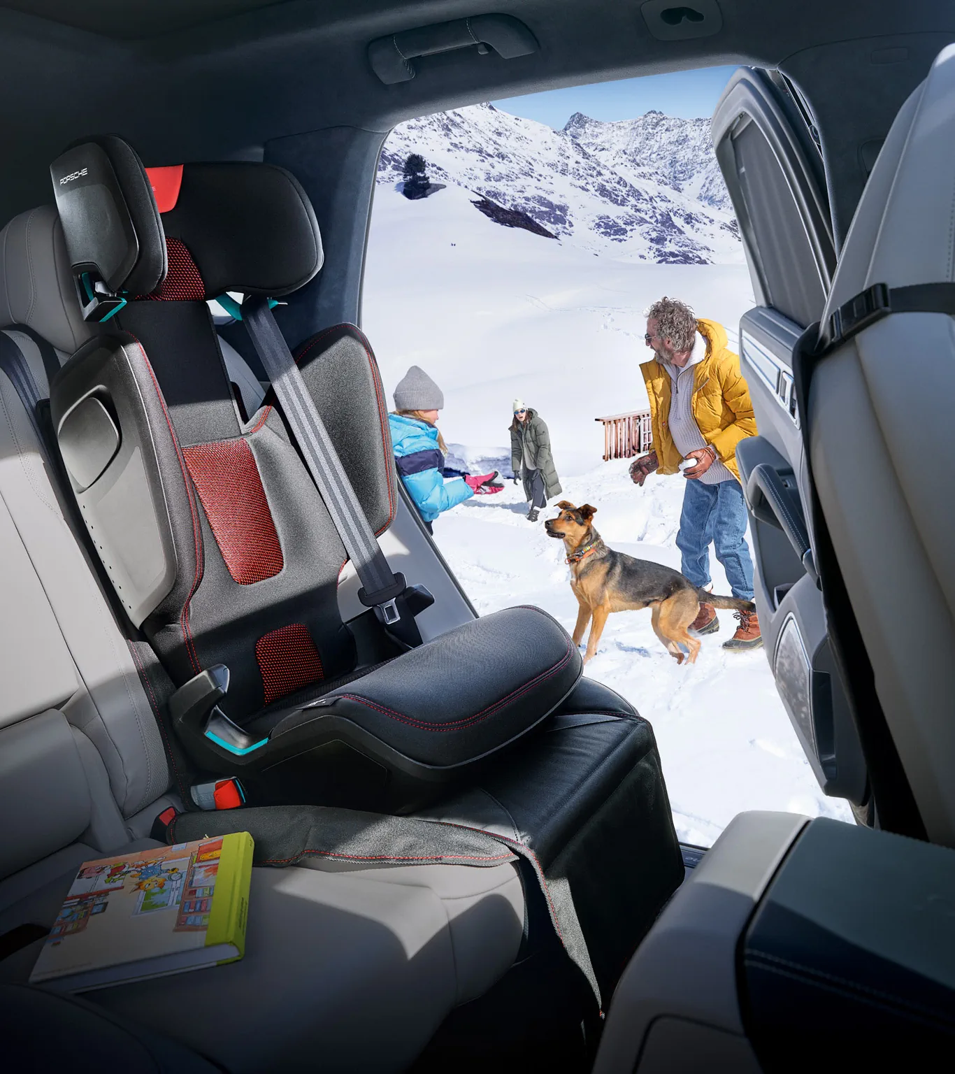 Porsche Junior Child Seat – Safety & Comfort for Ages 3.5–12