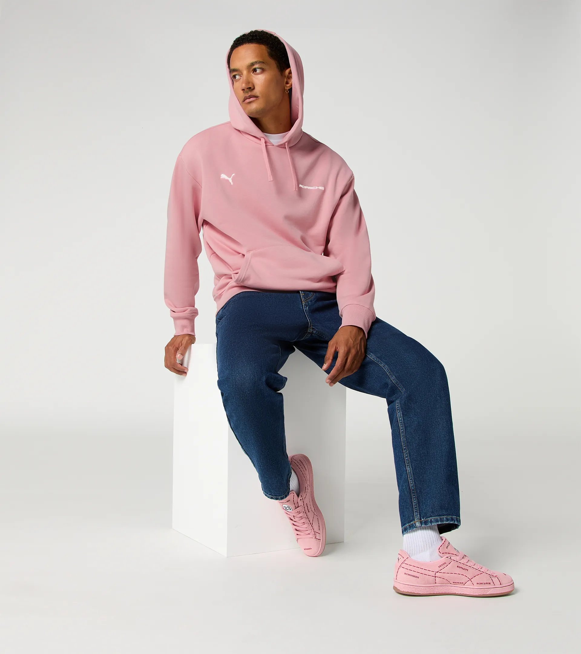 Pink Pig' hoodie – Porsche Legacy x PUMA | PORSCHE SHOP