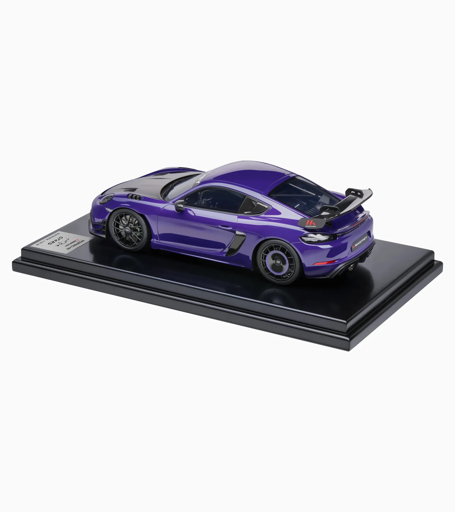 High-quality Porsche model cars in 1:12 scale for fans and