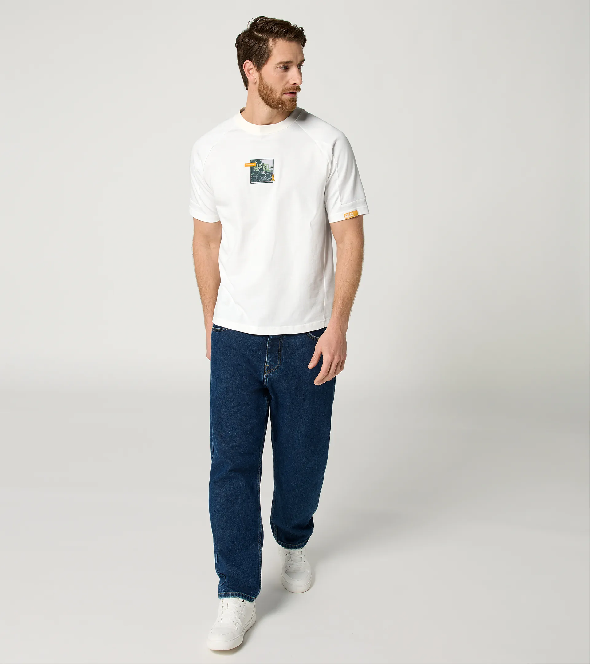 T-shirt - AHEAD | PORSCHE SHOP