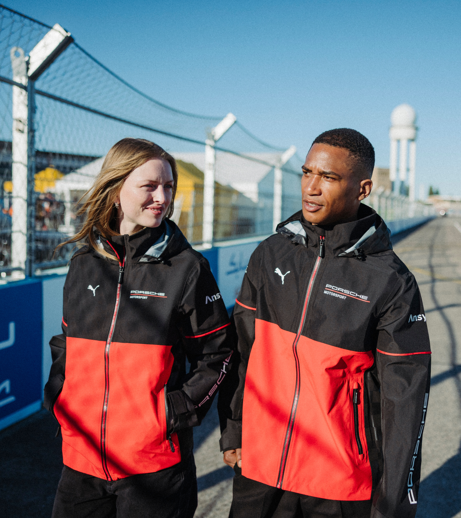 【週末値下げ】Porsche Motorsport ナイロンジャケット M Unisex Rain Jacket - Porsche Motorsport Replica | PORSCHE SHOP